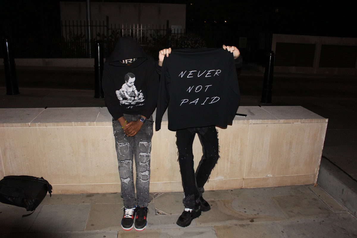 BLACK NNP longlseve