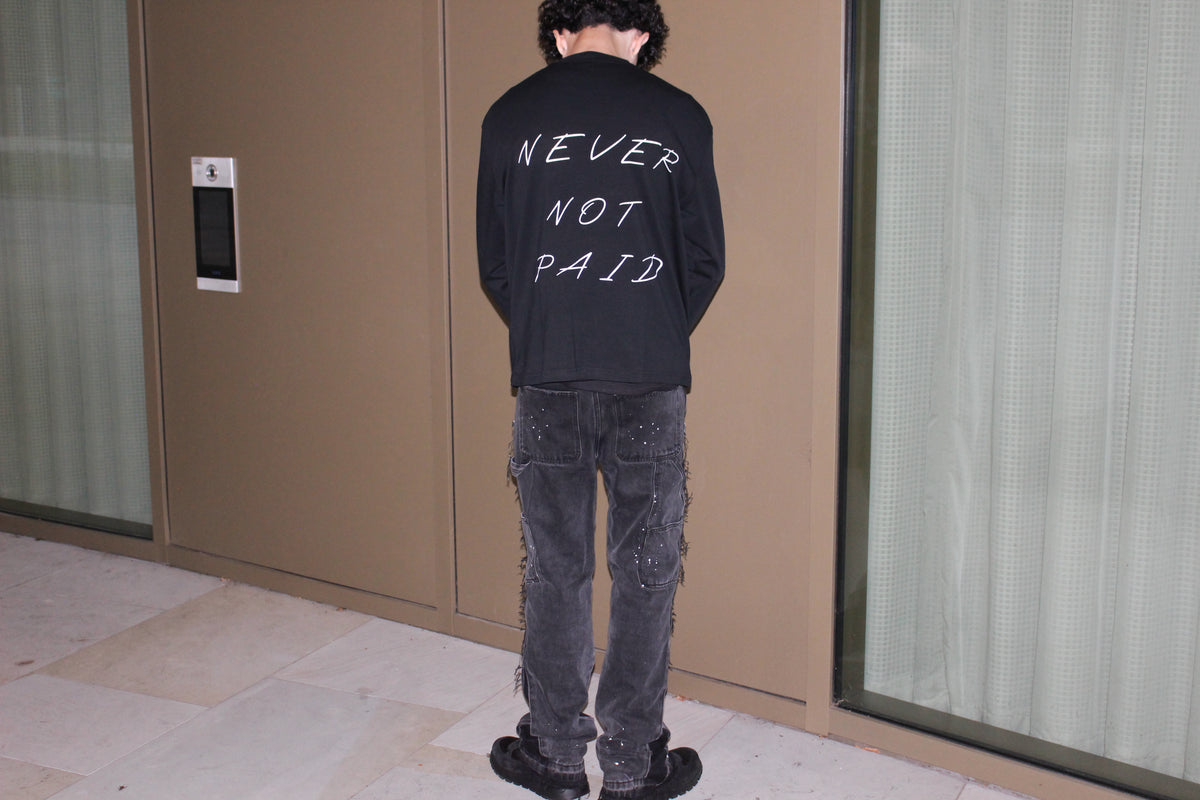 BLACK NNP longlseve